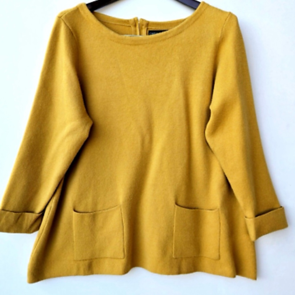 NWOT Cynthia Rowle Mustard Pocketed Scoop Neck Sweater